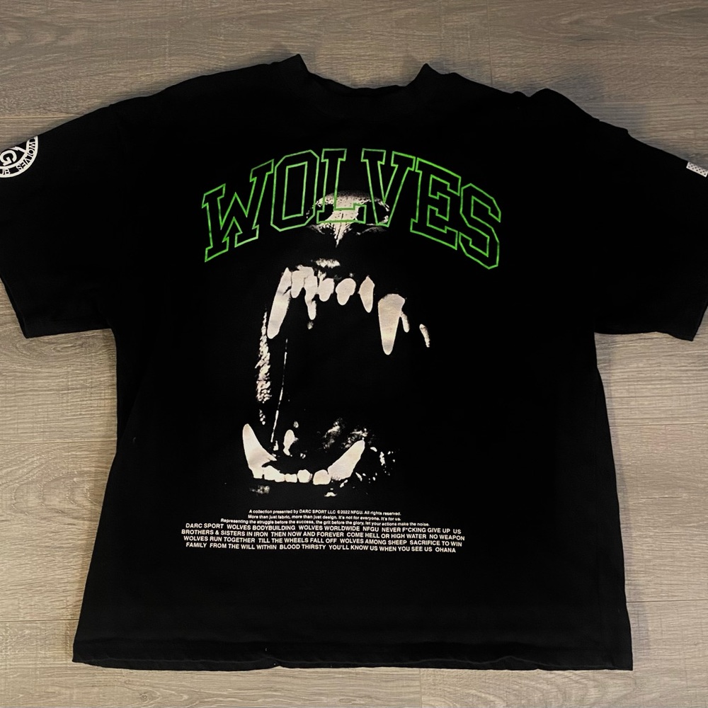 Darc Sport Wolves Blood Thirsty T Shirt In Black/ Green